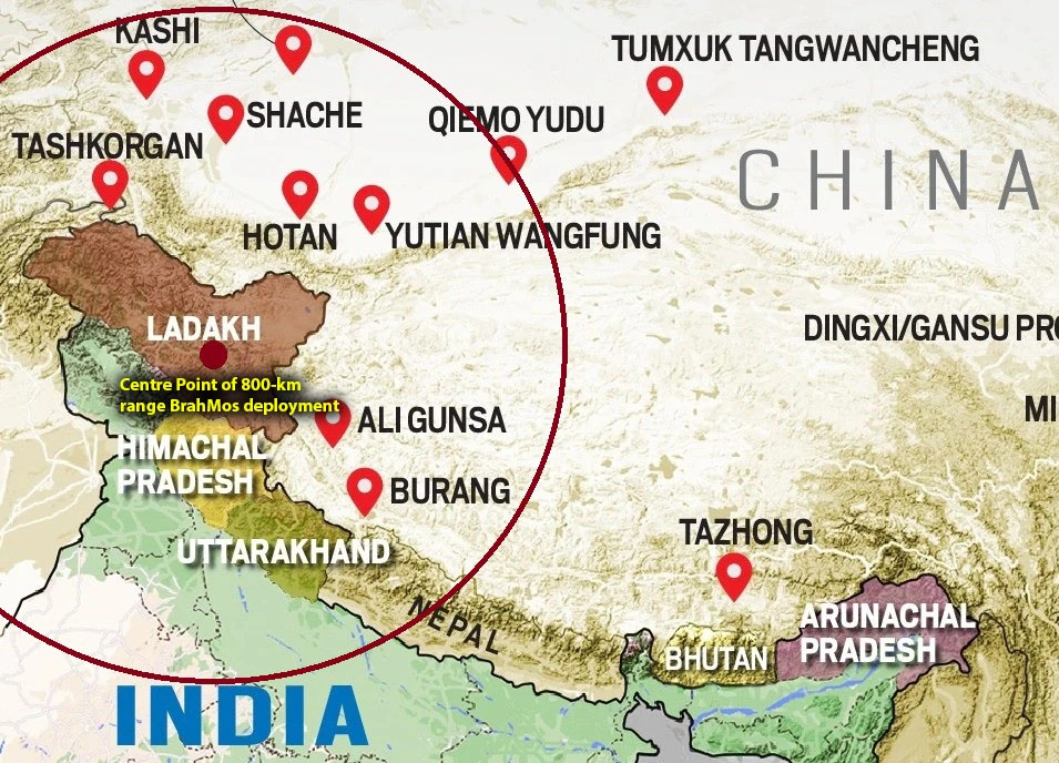 Radius of 800-km Range BrahMos cruise missile with an fictional deployment imagined centered around Ladakh